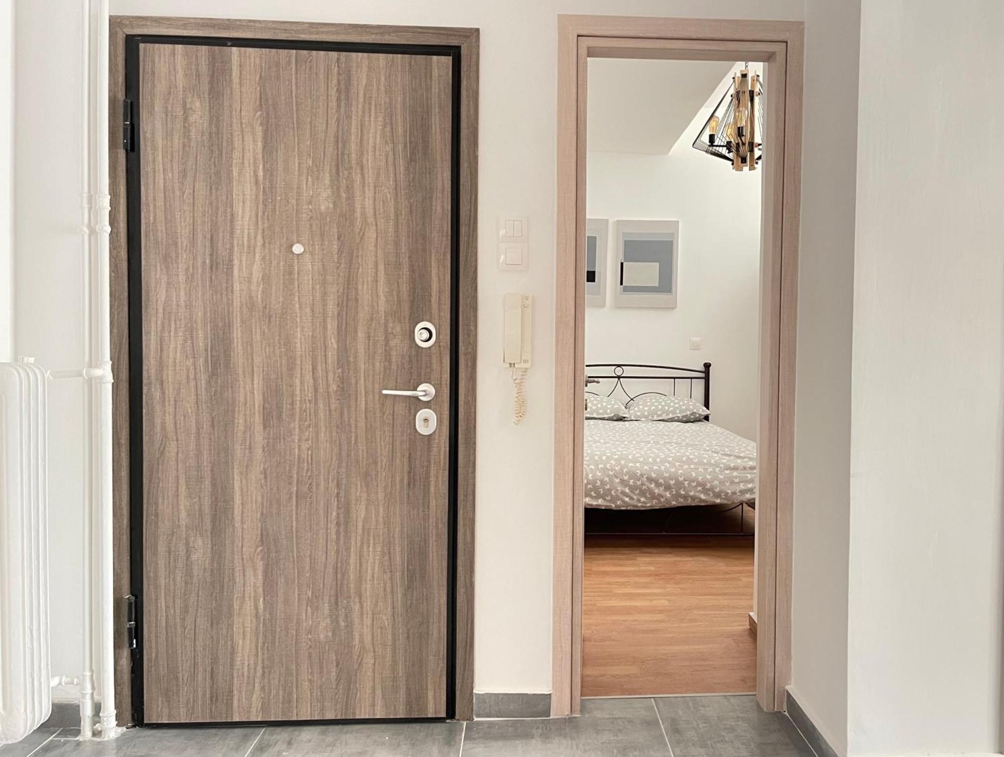 4-bedroom Family In The Center Of * Athens